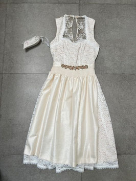 Hochzeitsdirndl in ecru von Krüger mit Spitze Gr. 34, Rocklänge 70 cm, UVP 250€