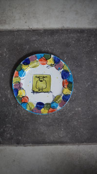 Kuchen passt drauf Teller;)