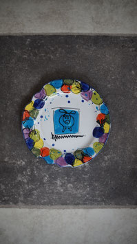 Kuchen passt drauf Teller;)