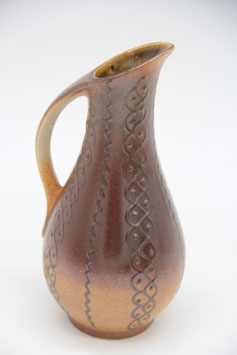 klassische DDR Vase Krug Henkel schlank Muster braun