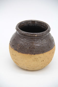 vintage Keramikvase Steingut raue Oberfläche braun beige rustikal