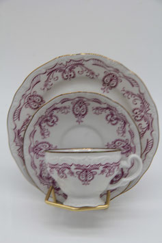 3tlg. Sammeltassengedeck Fine China Lichte Porzellan rosa lila weiß Ornament DDR