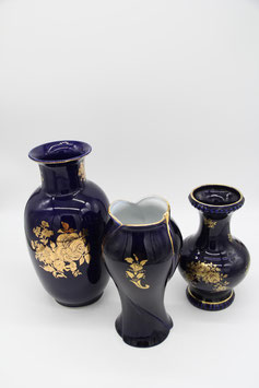 große blaue Vase mit Golddekor Blumen Rosen Apulum Waldsassen Kobalt