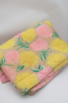 DDR Steppdecke Bettüberwurf Tagesdecke bunt Blumen rosa gelb Dahlien 150x200cm