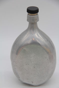 alte Aluminium Feldflasche X. Buisset Vilvorde B18456 Wehrmacht 2. Weltkrieg 2WK