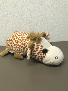 Dubbele knuffel: Giraffe en unicorn