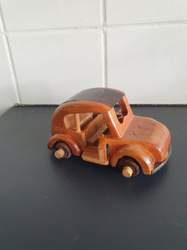 Houten model auto van 13.5 cm