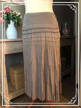 Beige lange rok boho style-maat 42