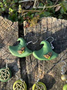 Boucles d'oreilles Chapeaux de sorcière … vert foncé feuilles