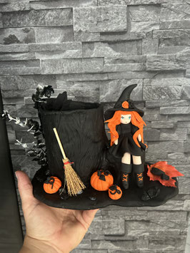 Pot à crayons Sorcière Juliette (collection Halloween)