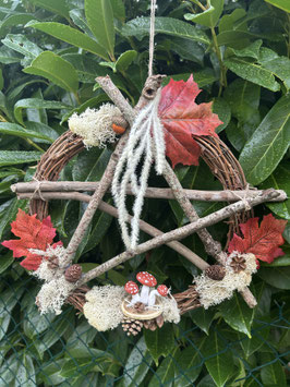 Couronne de sorcière automne..  Pentacle champignons