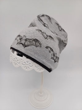 beanie mit fledermaus