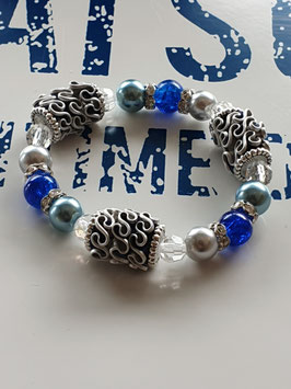 armband mit glasperlen und Kaffeekapsel Blau