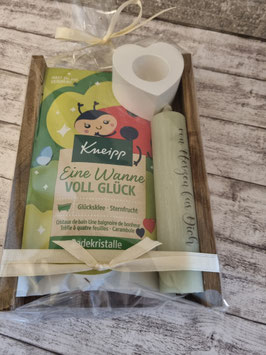 Wellness Geschenkbox "eine Wanne voll Glück"