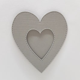 Passepartout-Basic, großes Herz grau 8x9,5cm (Ausschnitt: 4x4,5cm)