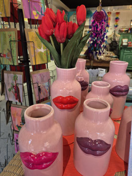 ROZE VAAS MET LIPPEN - LIEBLINGSSTUCKE