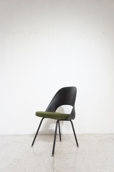 Exective Side Chair / Knoll