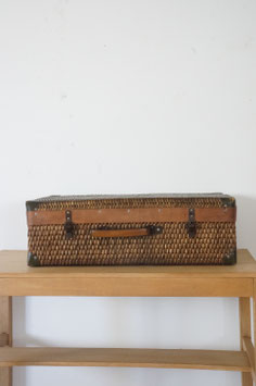 Rattan trunk （SOLD）