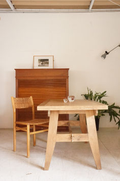 Table / mobilier d'urgence (SOLD）