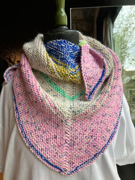 TRIANGLE - MEDIUM - WOOL