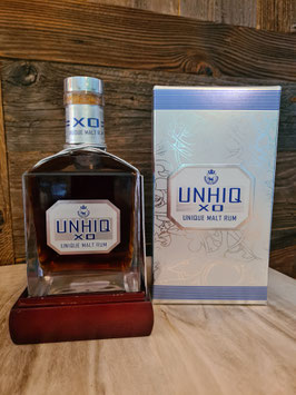 UNHIQ XO Unique Malt Ron -  25 Jahre