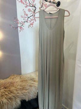 Kleid BASIC