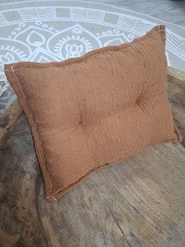 Kissen Musselin Dots cognac