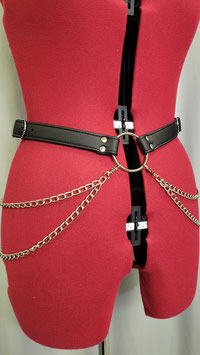 BLACK CHAINED BELT