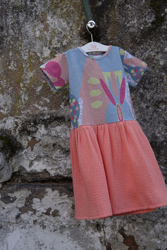 T-Shirt-Musselin-Kleid, Paradiesvogel und Tulpe
