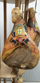 Prosciutto di Parma DOP 24 mesi, intero con osso - Parma Ham 24 months aged, entire with bone