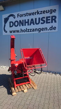 Holzhäcksler FR8 mit Zapfwellenantrieb