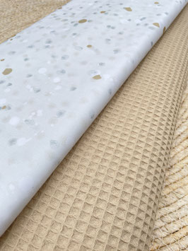 Baumwollstoff Punkte & Waffelpique Beige – hochwertiger Stoff, modern gemustert – ideal für Baby, Deko & Nähen – Verkauf je 0,50 m