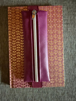 Notizbuch mit Stifteetui 8