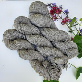 Tibetan 4 ply