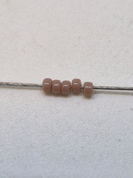 durac. opaque beige