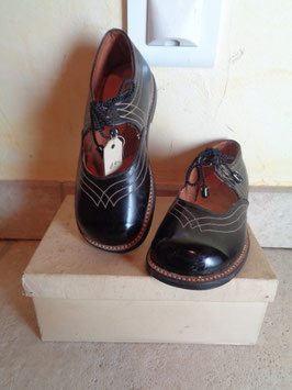 Babies 30's P.25