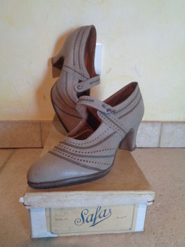 Chaussures cuir grises 20's P.36