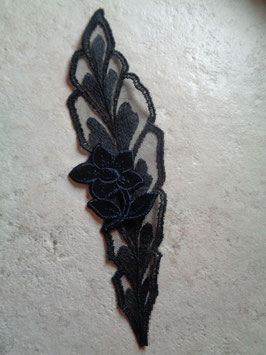 Appliqué floral