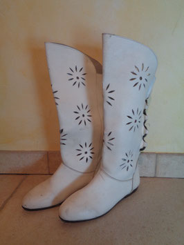 Bottes ajourées cuir P.37