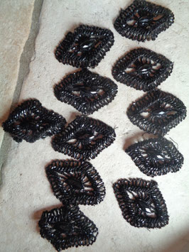 Appliqués perles de jais
