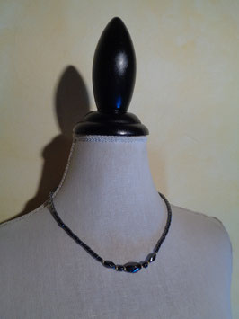 Collier hématite