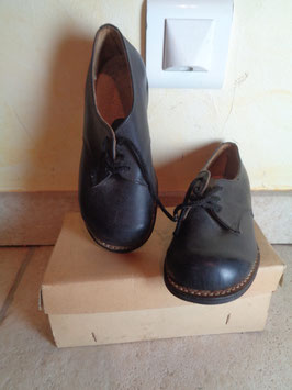 Chaussures 40's P.28