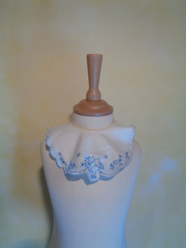 Col brodé 1900 T.3 mois