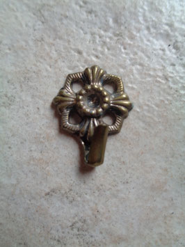 Crochet fleur 1900