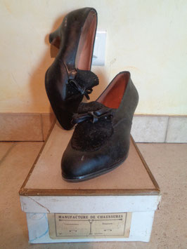 Chaussures cuir et daim 30's P.37