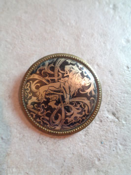 Broche lion