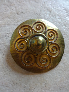 Broche ronde 40's