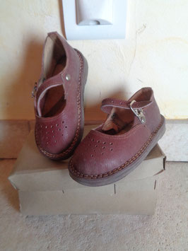 Sandales 40's P.19 et 21