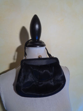 Pochette satin noir 60's