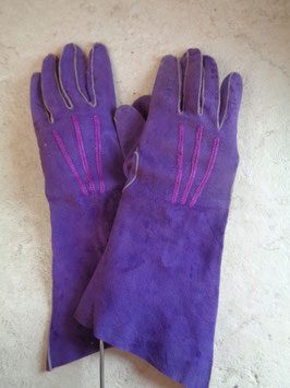 Gants violets 1900